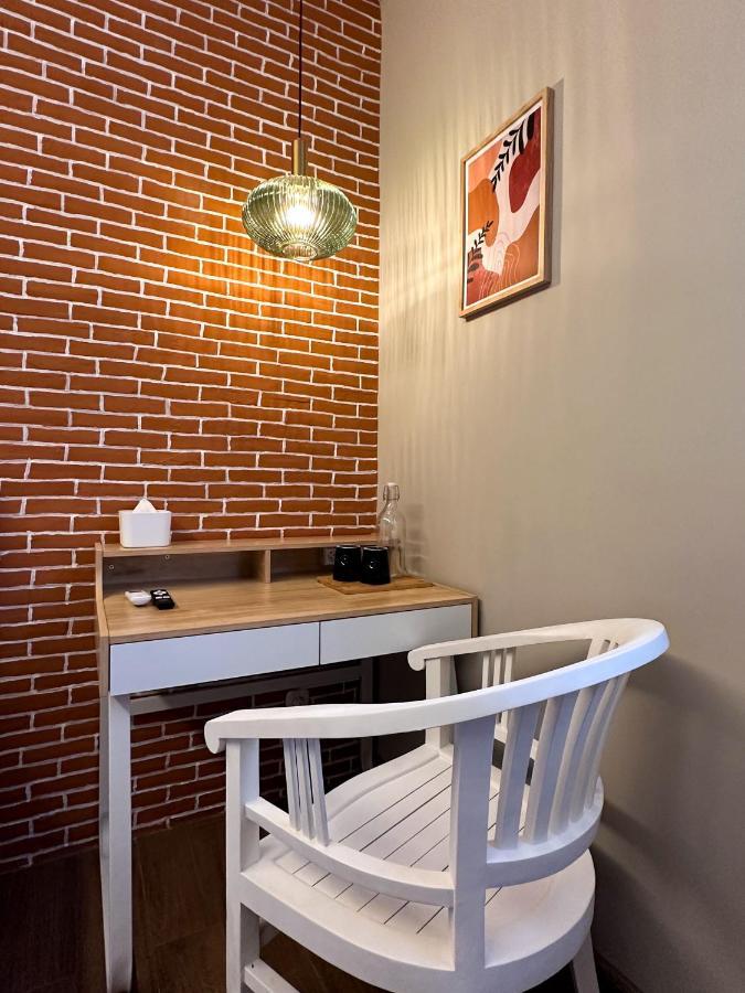 Lugano Arte Homestay Jakarta Kültér fotó