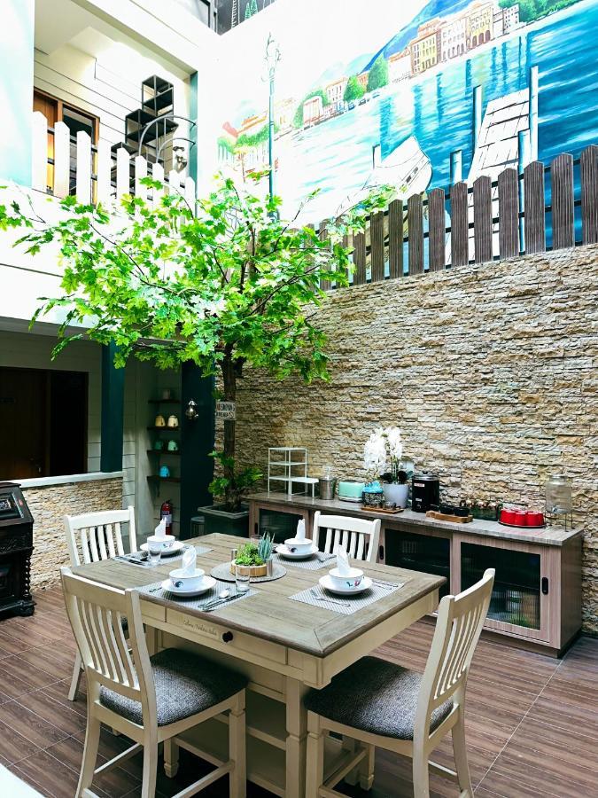 Lugano Arte Homestay Jakarta Kültér fotó