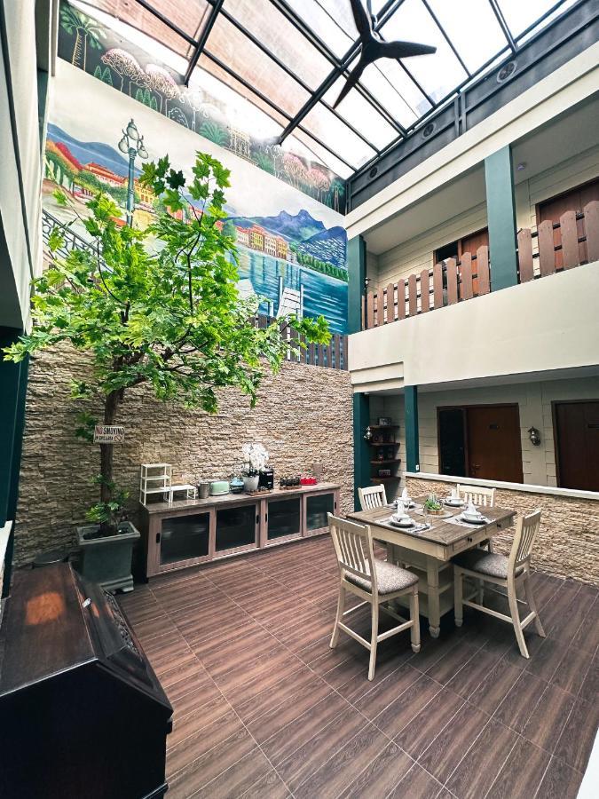 Lugano Arte Homestay Jakarta Kültér fotó