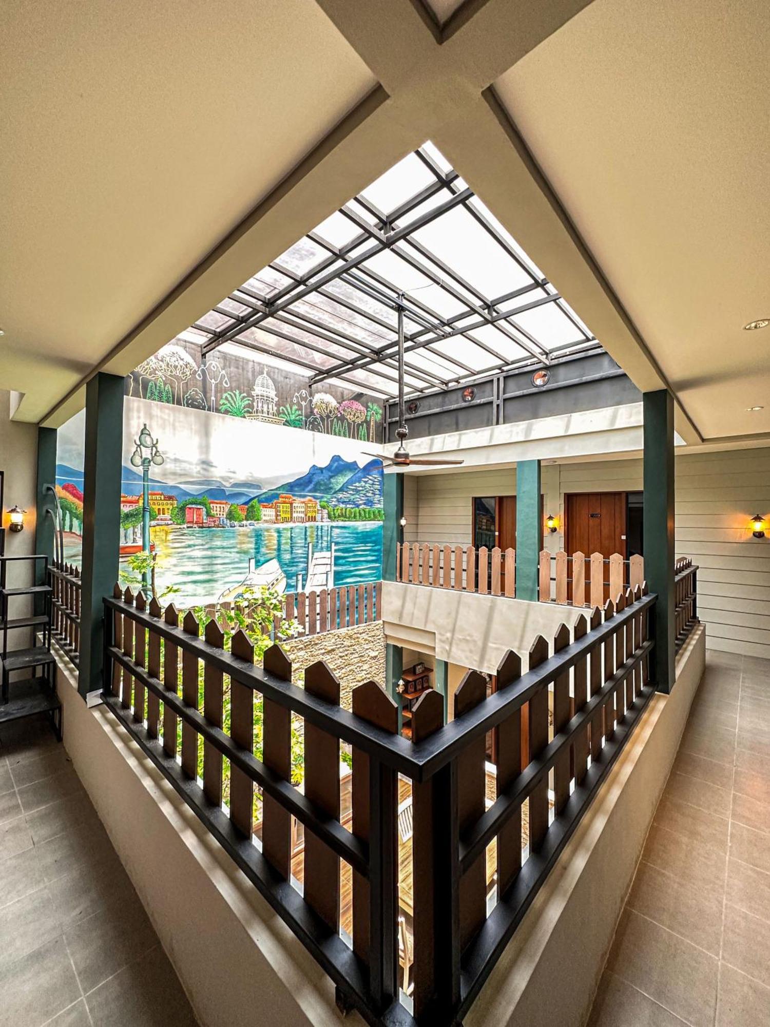 Lugano Arte Homestay Jakarta Kültér fotó